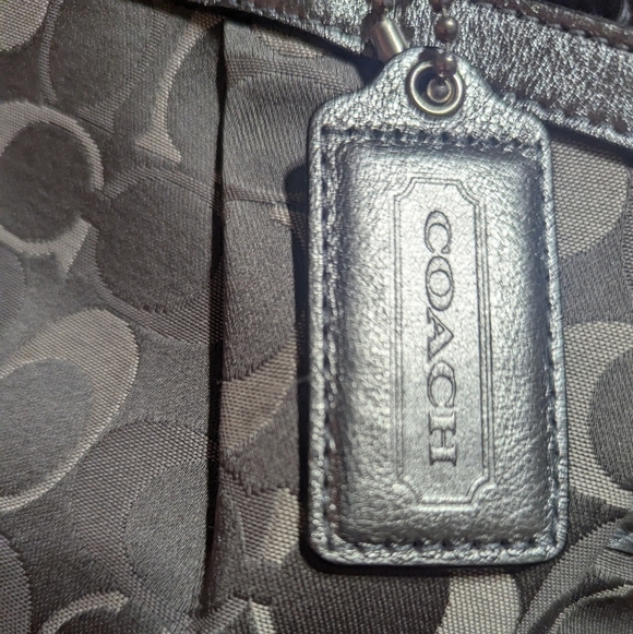 Coach Signature Gallery East West Tote Silver Metallic - Picture 8 of 11